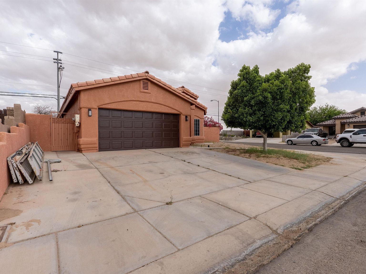 1633 N Dolores Ave San Luis, AZ 85336 - Thumbnail 3