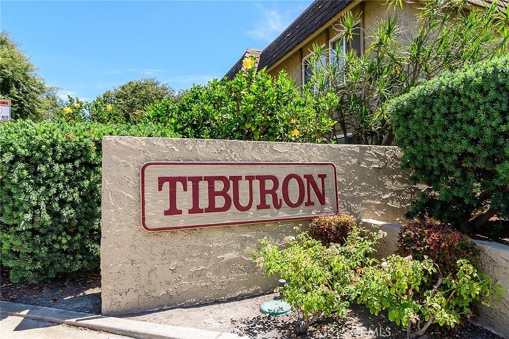 18237 Solano River Ct Fountain Valley, CA 92708 - Thumbnail 3