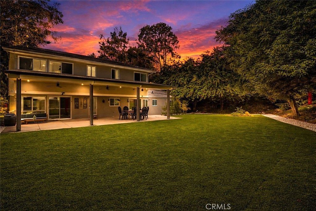 5500 Blanco Ave Woodland Hills, CA 91367 - Thumbnail 3