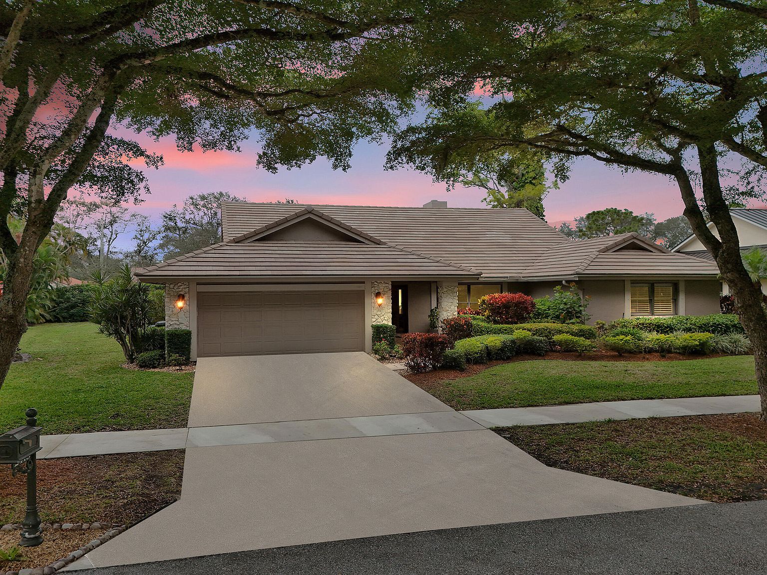 2413 NW 40th Cir Boca Raton, FL 33431 - Thumbnail 3