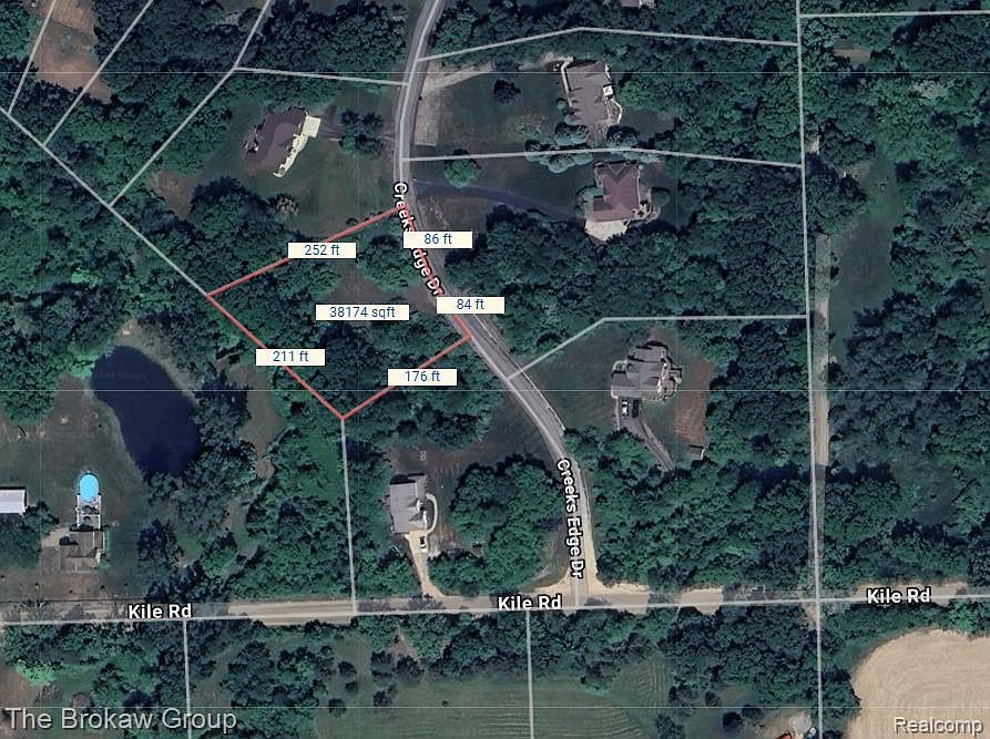 4226 Creeks Edge Dr Metamora, MI 48455 - Thumbnail 3