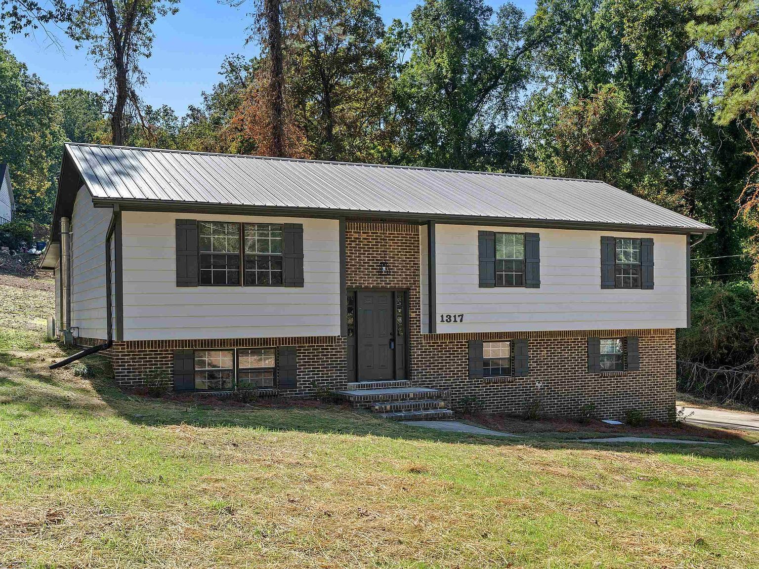 1317 W Navajo Dr Alabaster, AL 35007 - Thumbnail 3