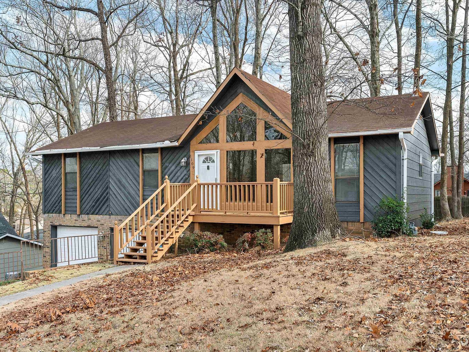 1109 Moonglow Cir Birmingham, AL 35215 - Thumbnail 3