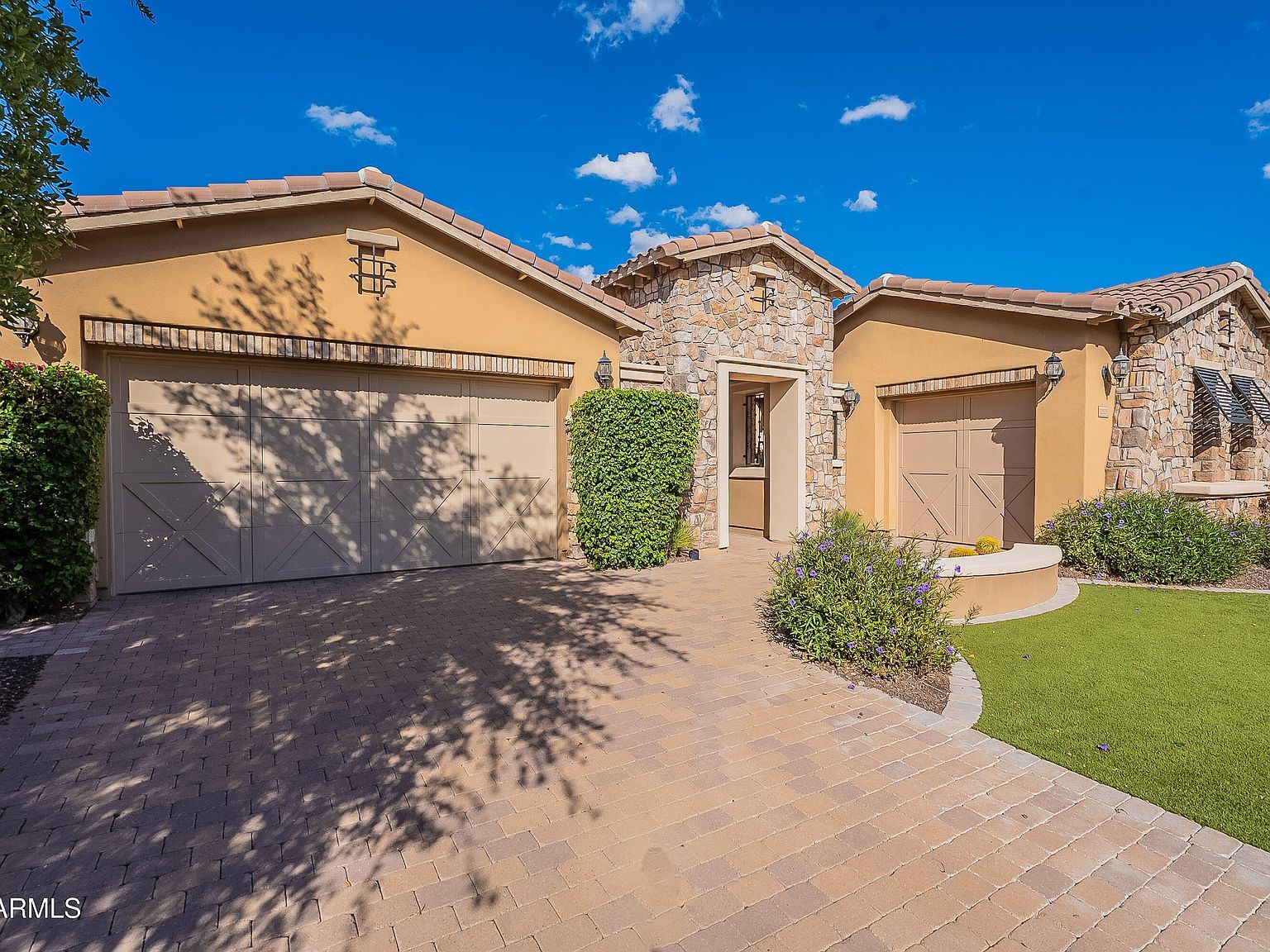 12828 W Oyer Ln Peoria, AZ 85383 - Thumbnail 3