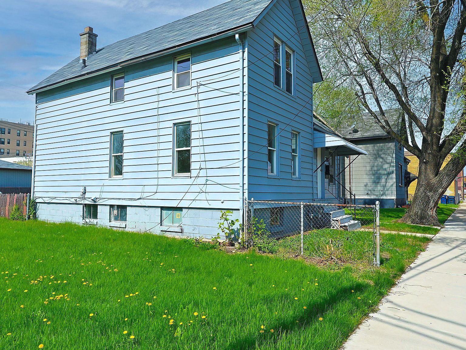 28 E Henry St Detroit, MI 48218 - Thumbnail 3
