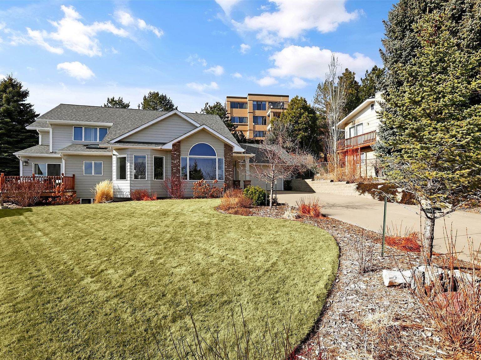 2814 Huckleberry Dr Great Falls, MT 59404 - Thumbnail 3