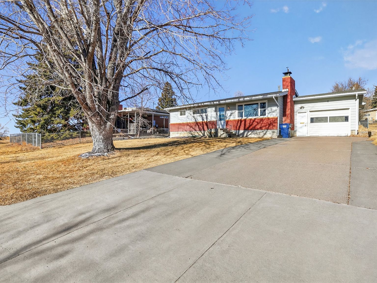 1417 10th Ave NW Great Falls, MT 59404 - Thumbnail 3