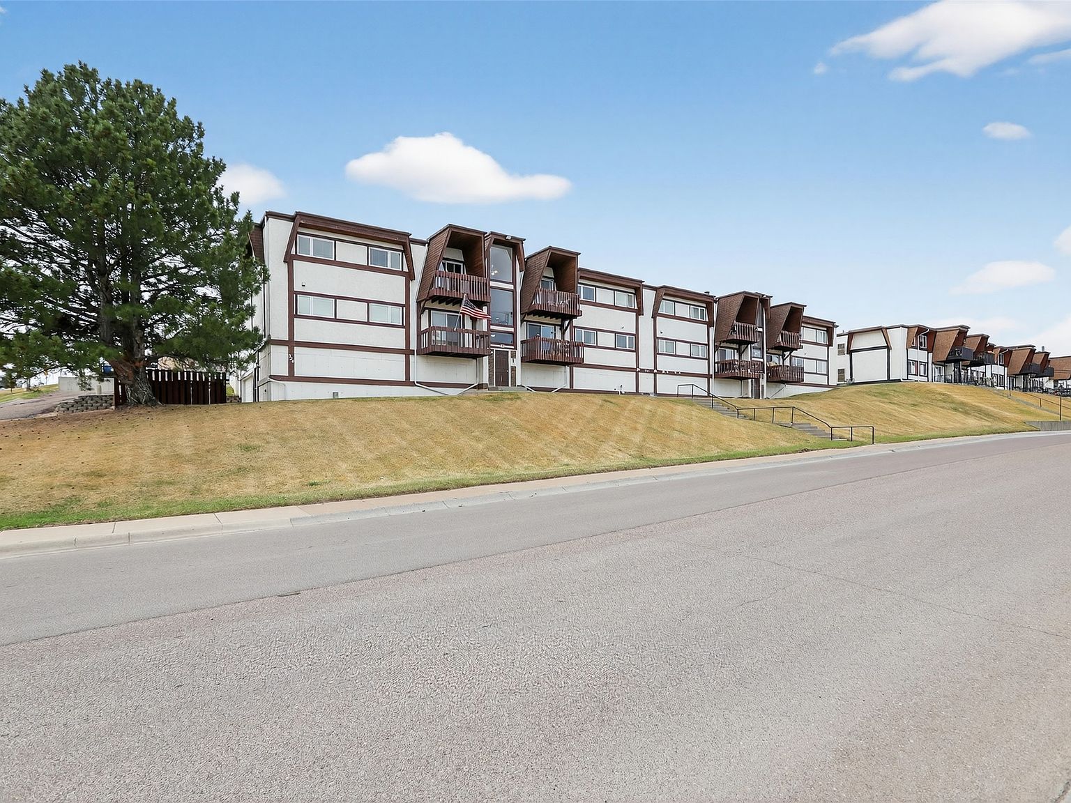 324 13th Ave S APT 9 Great Falls, MT 59405 - Thumbnail 3