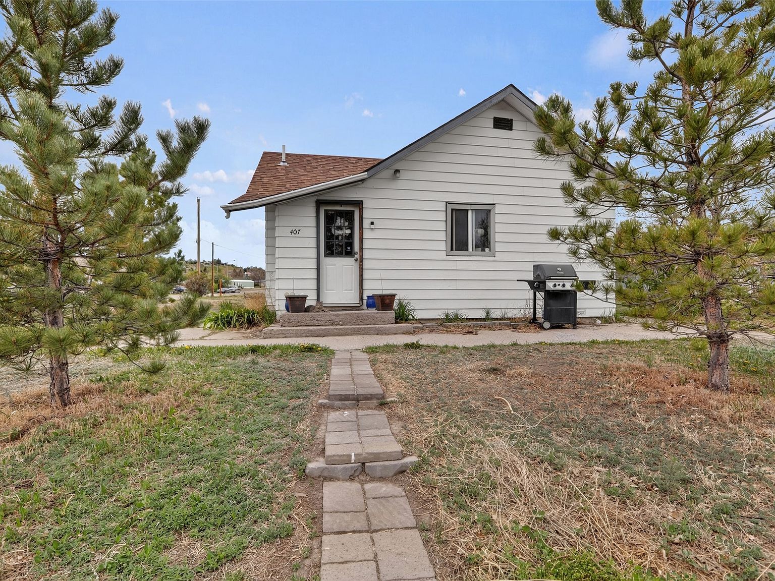 407 Liberty Ave Shelby, MT 59474 - Thumbnail 3