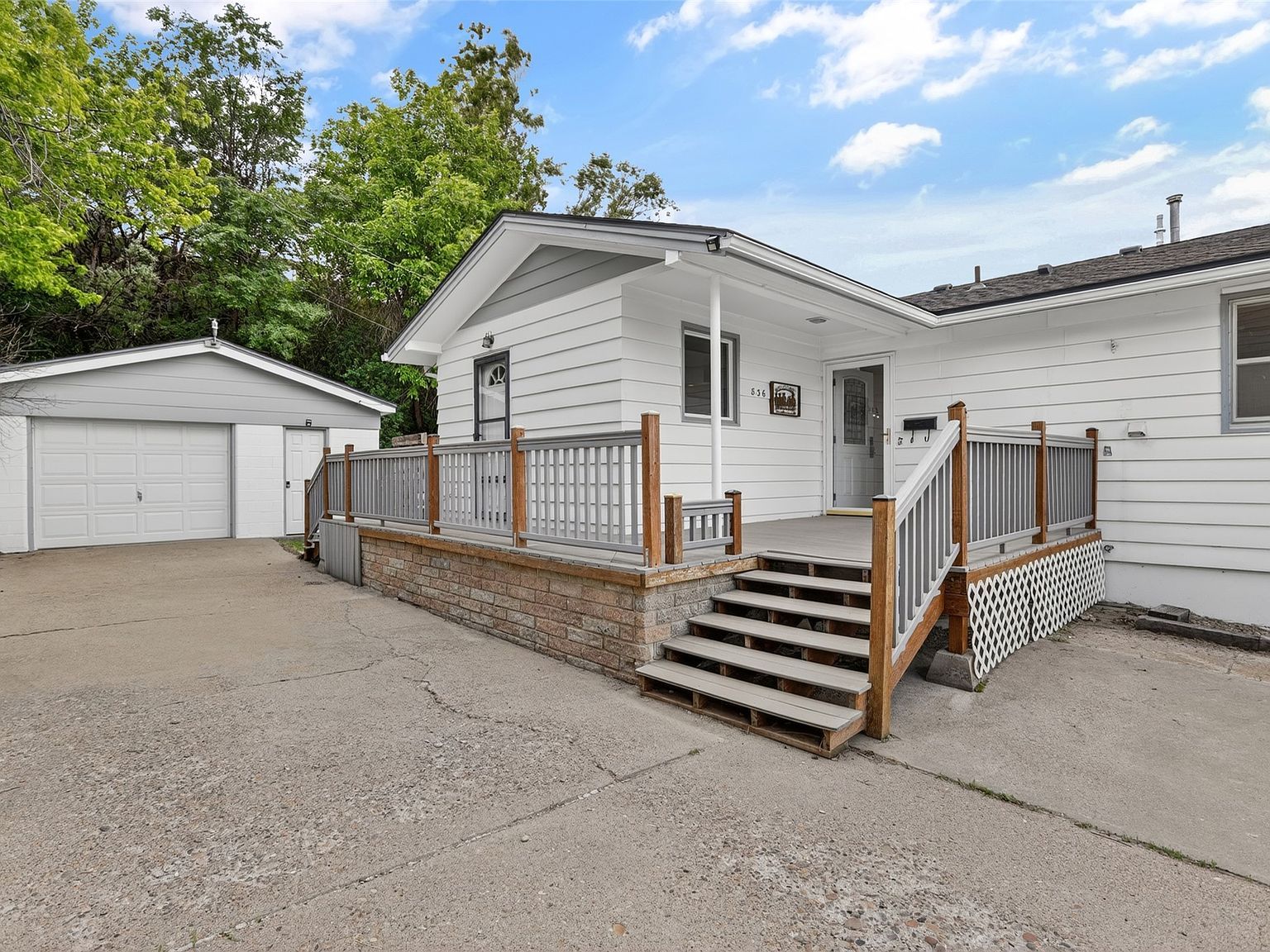 836 7th St Havre, MT 59501 - Thumbnail 3
