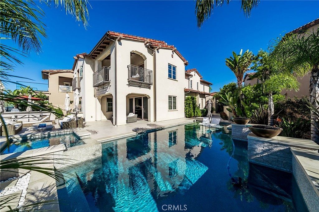 303 Via Salamanca San Clemente, CA 92672 - Thumbnail 3