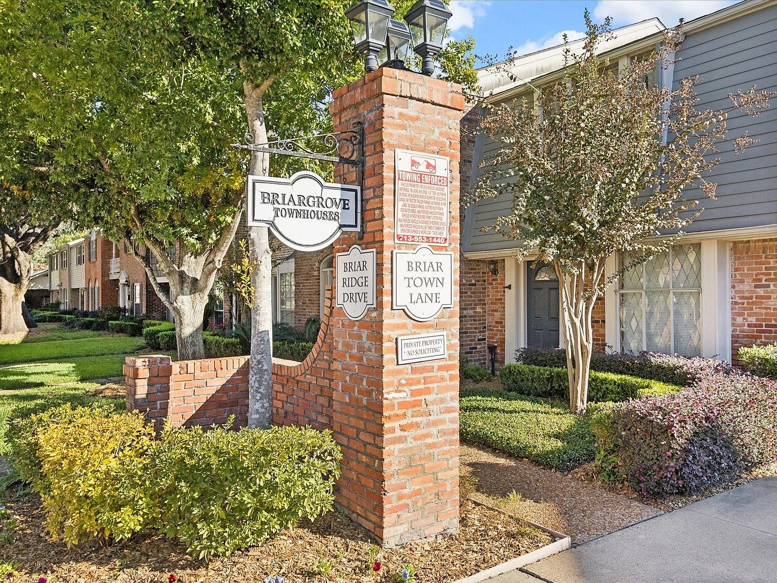 2415 Jamestown Mall #23 Houston, TX 77057 - Thumbnail 3