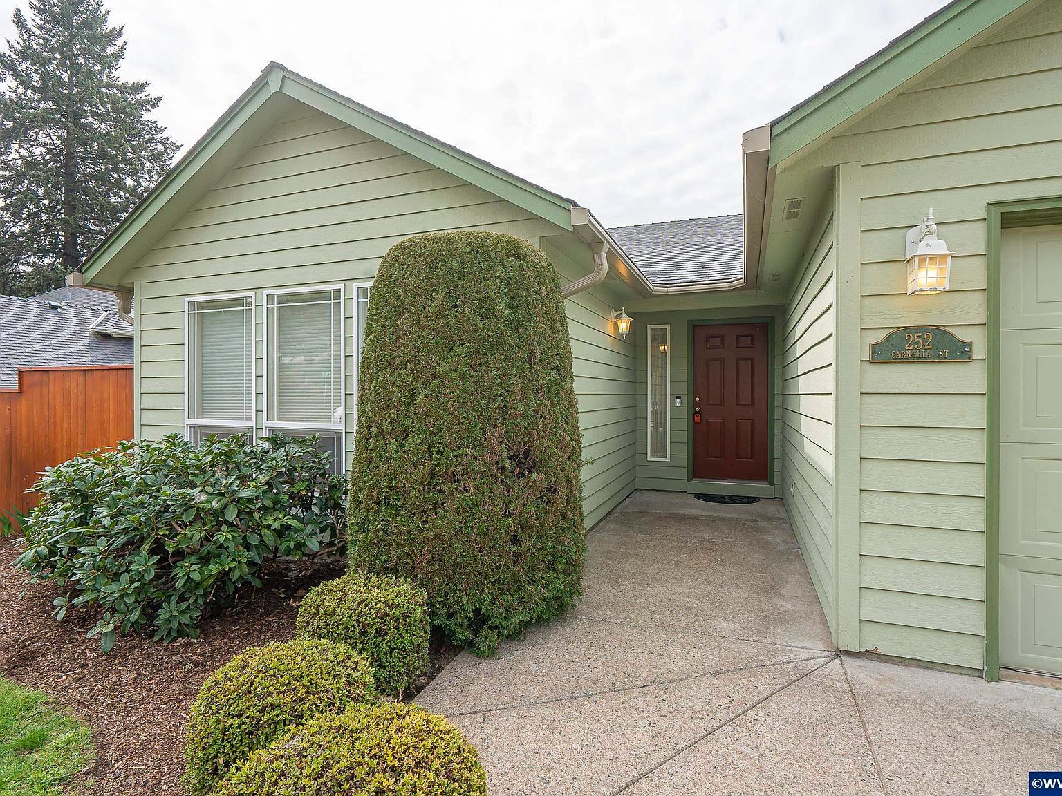 252 Carnelia St SE Salem, OR 97306 - Thumbnail 3