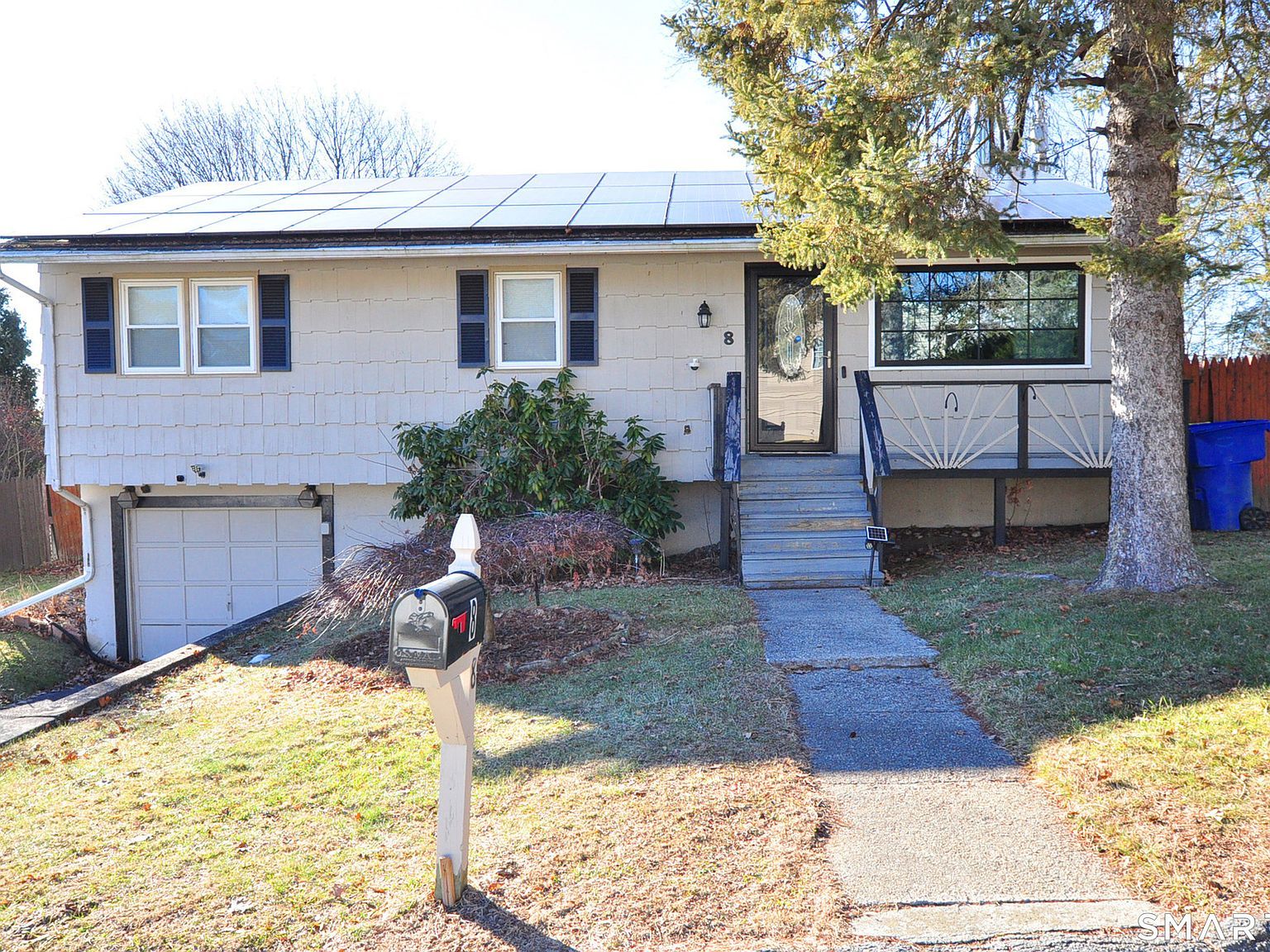 8 Cornfield Rd Waterbury, CT 06704 - Thumbnail 3