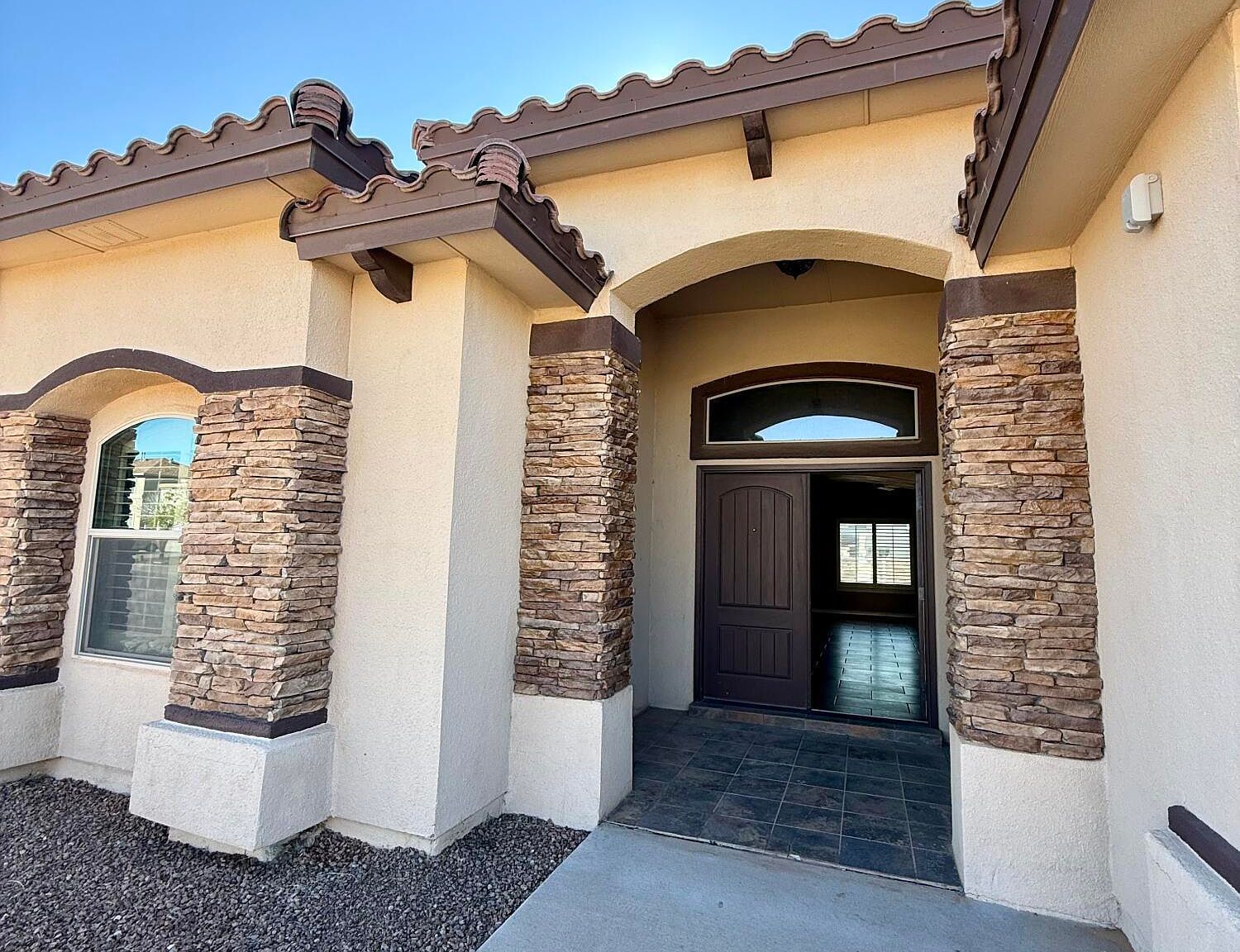 14532 Christian Castle Ave El Paso, TX 79938 - Thumbnail 3