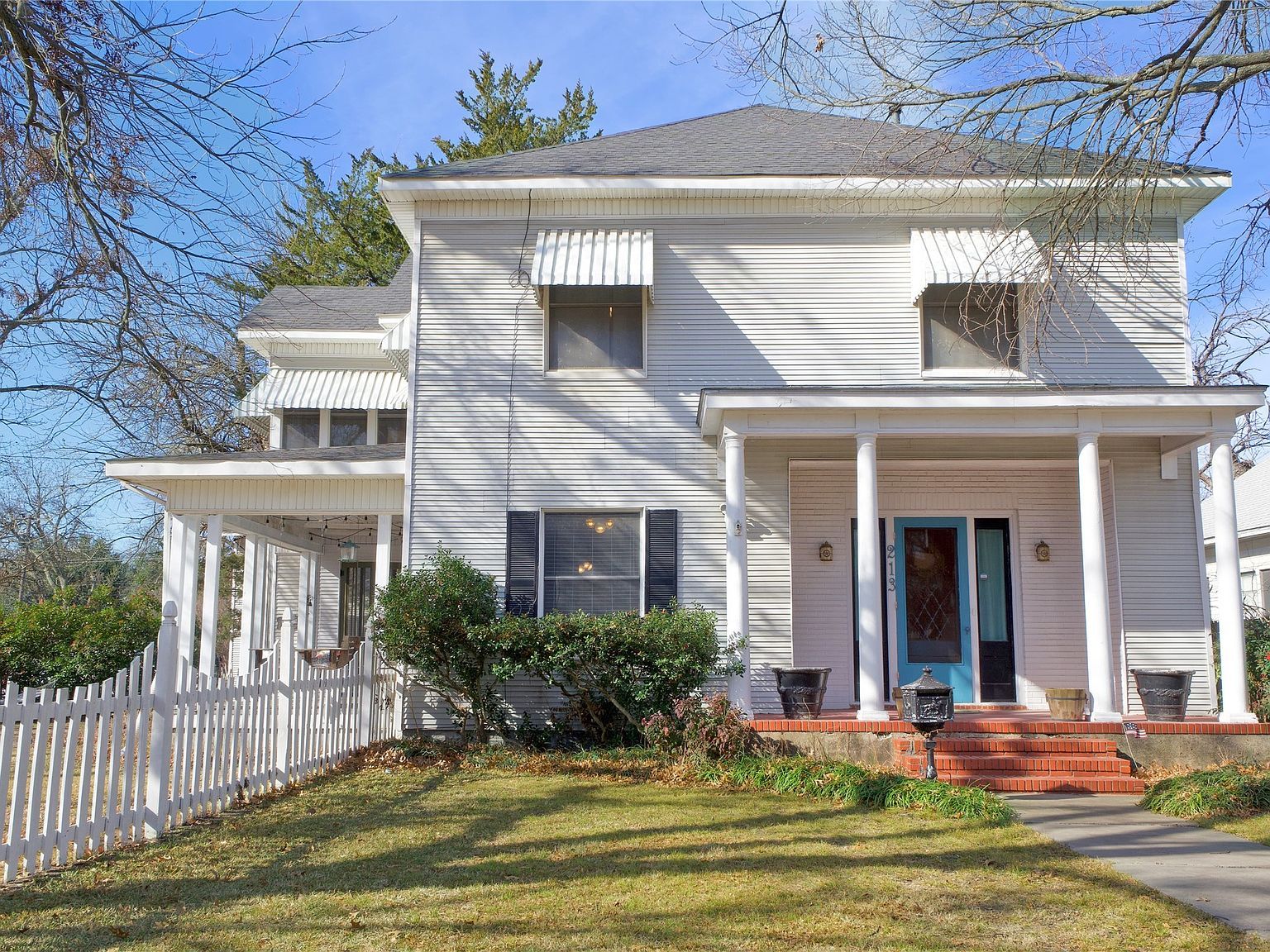 213 S Clements St Gainesville, TX 76240 - Thumbnail 3