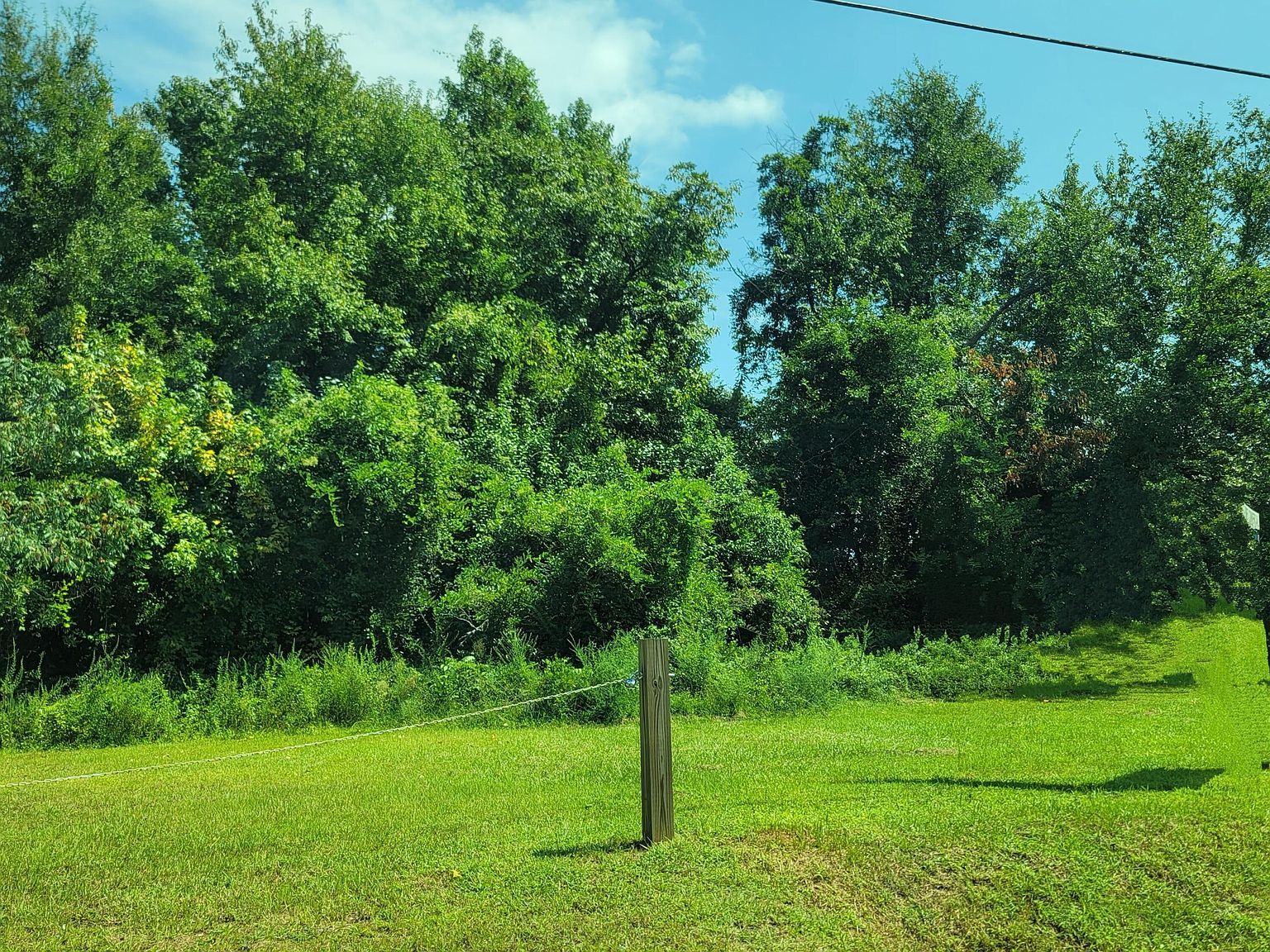 9387 Old Six Hwy Santee, SC 29142 - Thumbnail 3