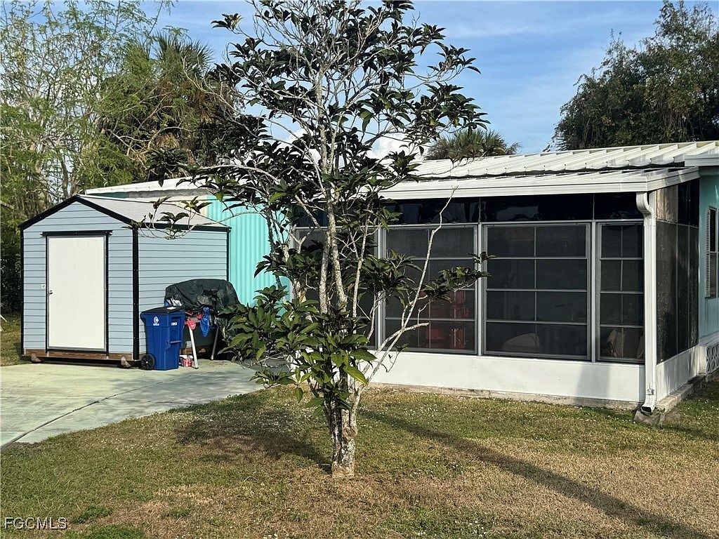 234 Lamplighter Ln North Fort Myers, FL 33917 - Thumbnail 3