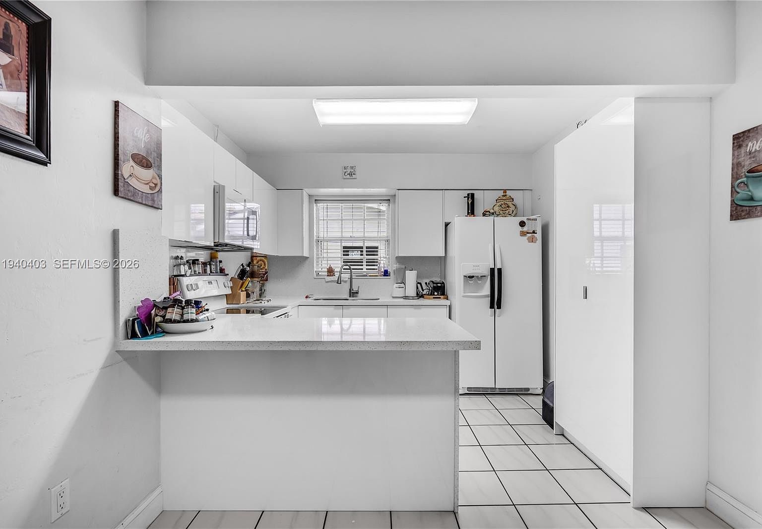 2145 SW 26th St Miami, FL 33133 - Thumbnail 3