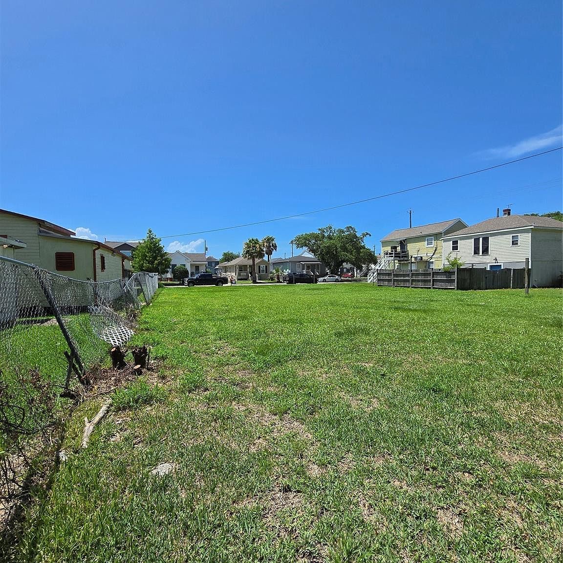 3418 Avenue M Galveston, TX 77550 - Thumbnail 3