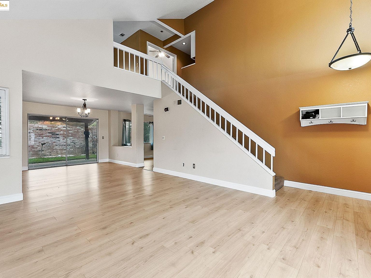 1974 Paradise Valley Ct Tracy, CA 95376 - Thumbnail 3