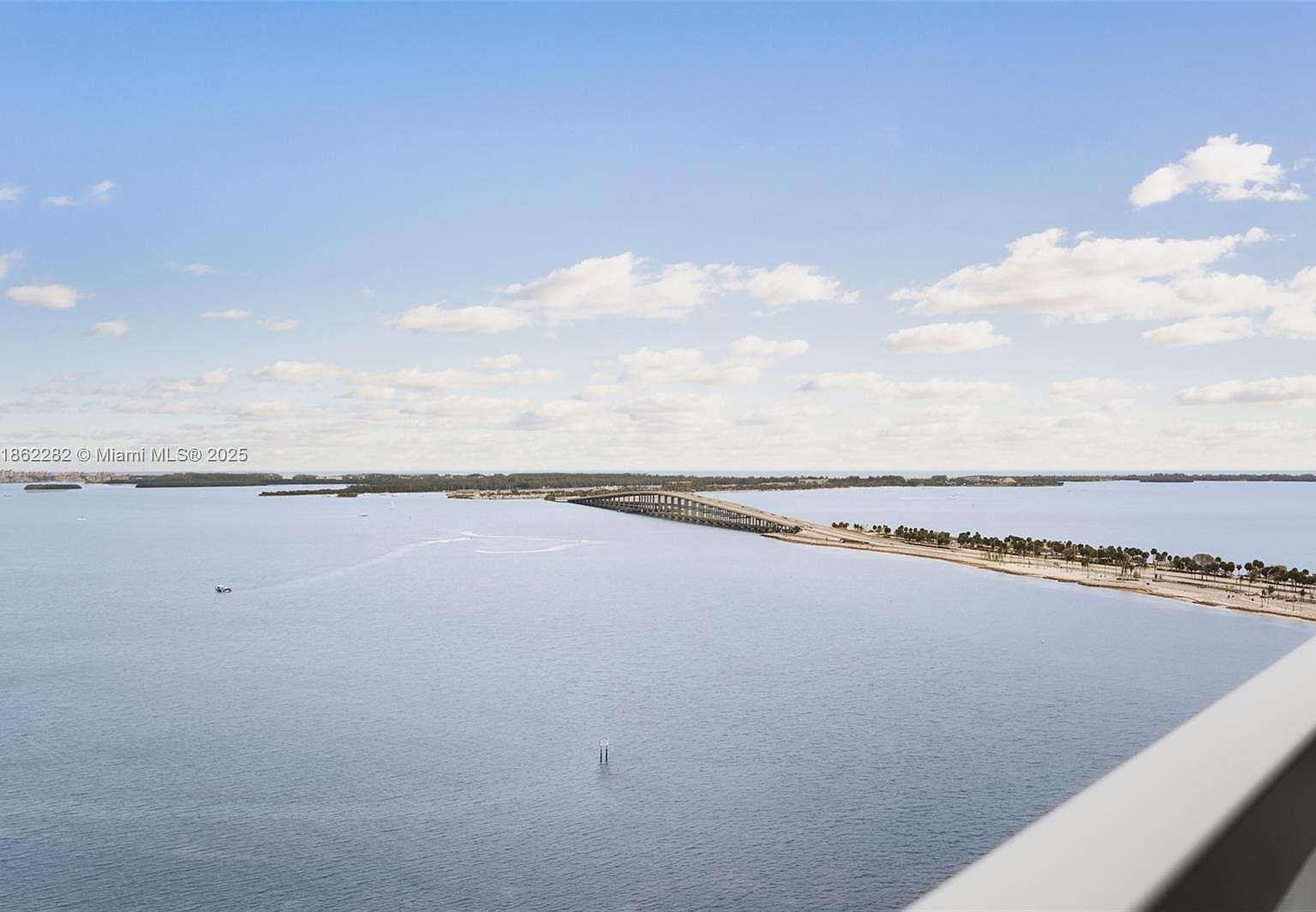 2451 Brickell Ave APT 21D Miami, FL 33129 - Thumbnail 3