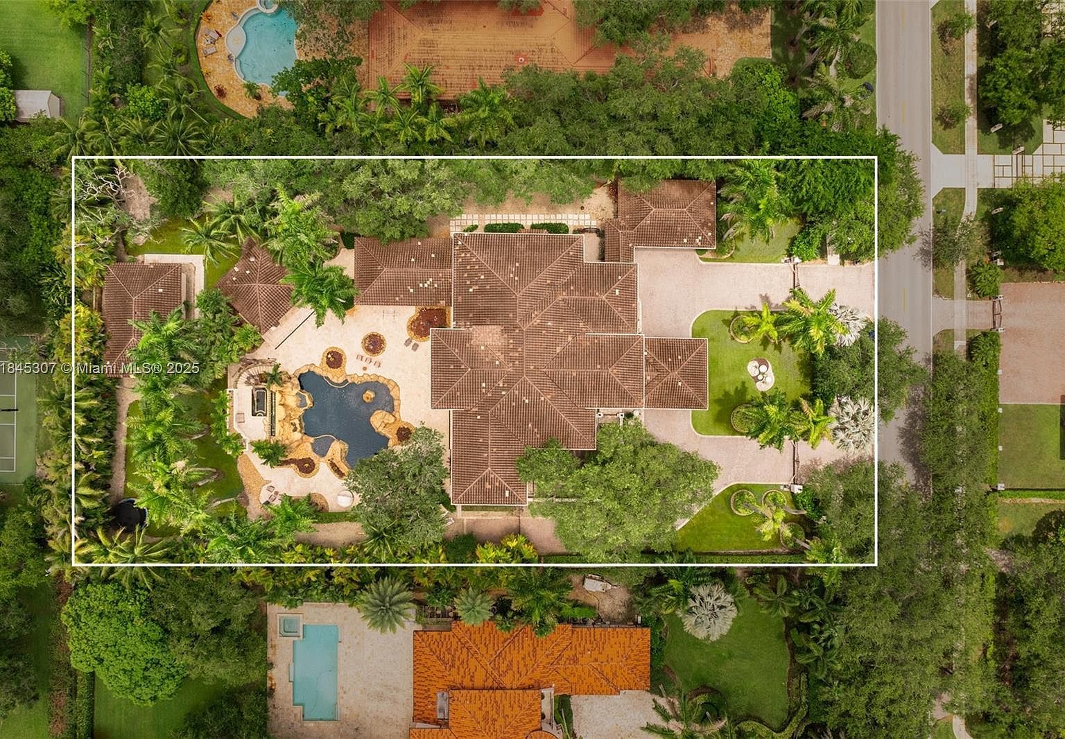 7245 SW 104th St Pinecrest, FL 33156 - Thumbnail 3