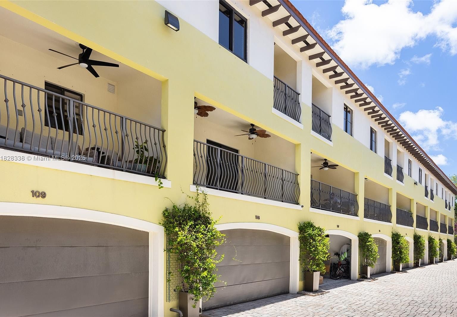 3204 Bird Ave APT 108 Miami, FL 33133 - Thumbnail 3