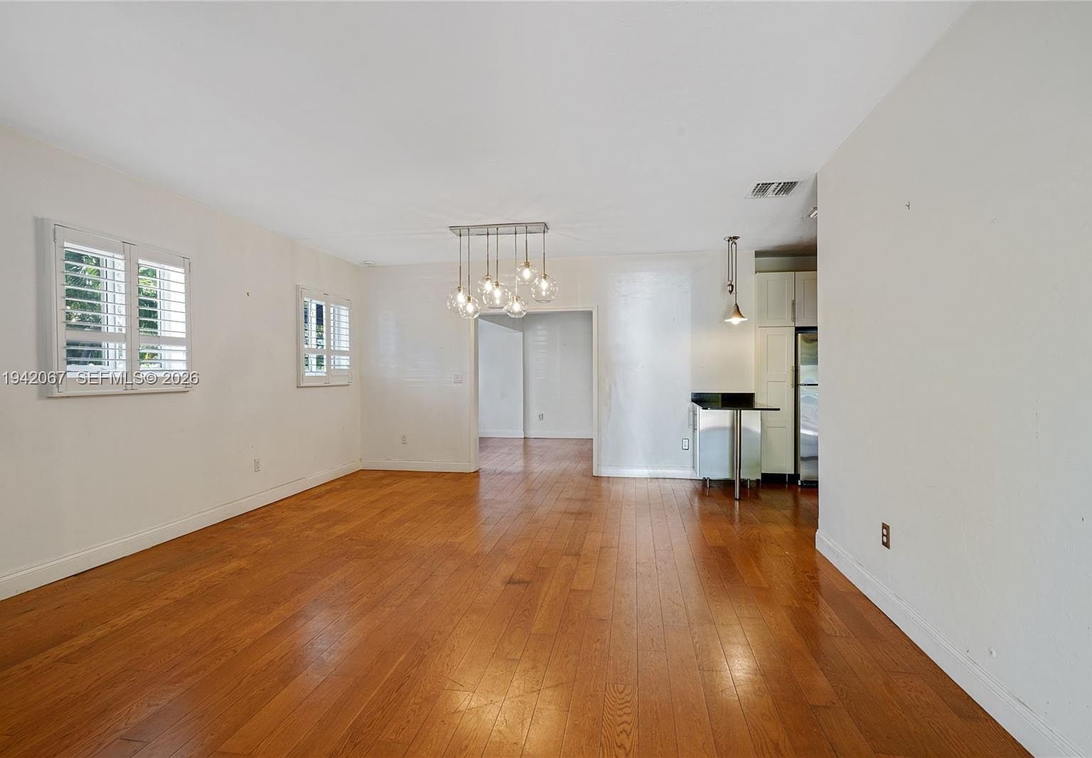 500 Aragon Ave Coral Gables, FL 33134 - Thumbnail 3