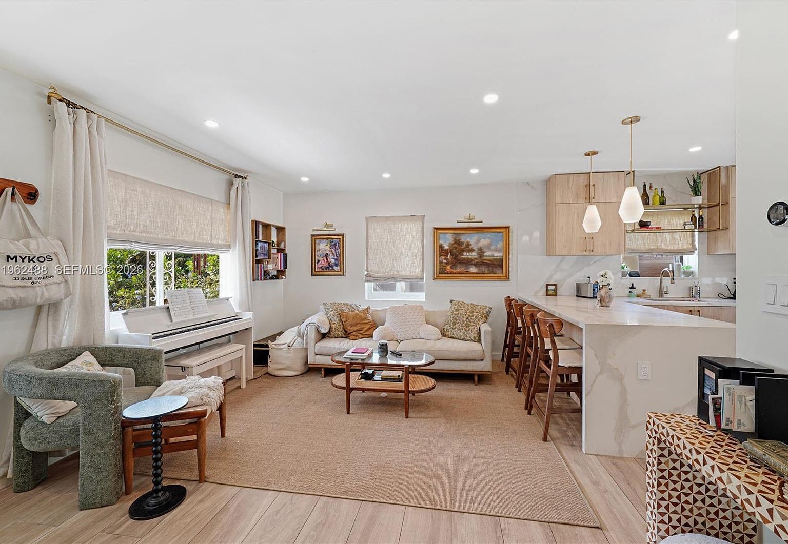 1737 SW 11th St Miami, FL 33135 - Thumbnail 3