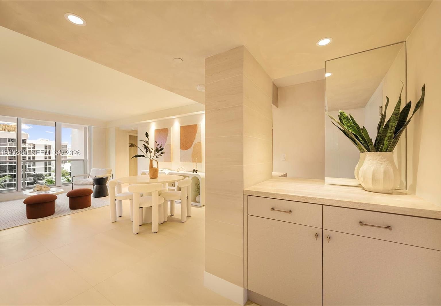 2301 Collins Ave APT 526 Miami Beach, FL 33139 - Thumbnail 3