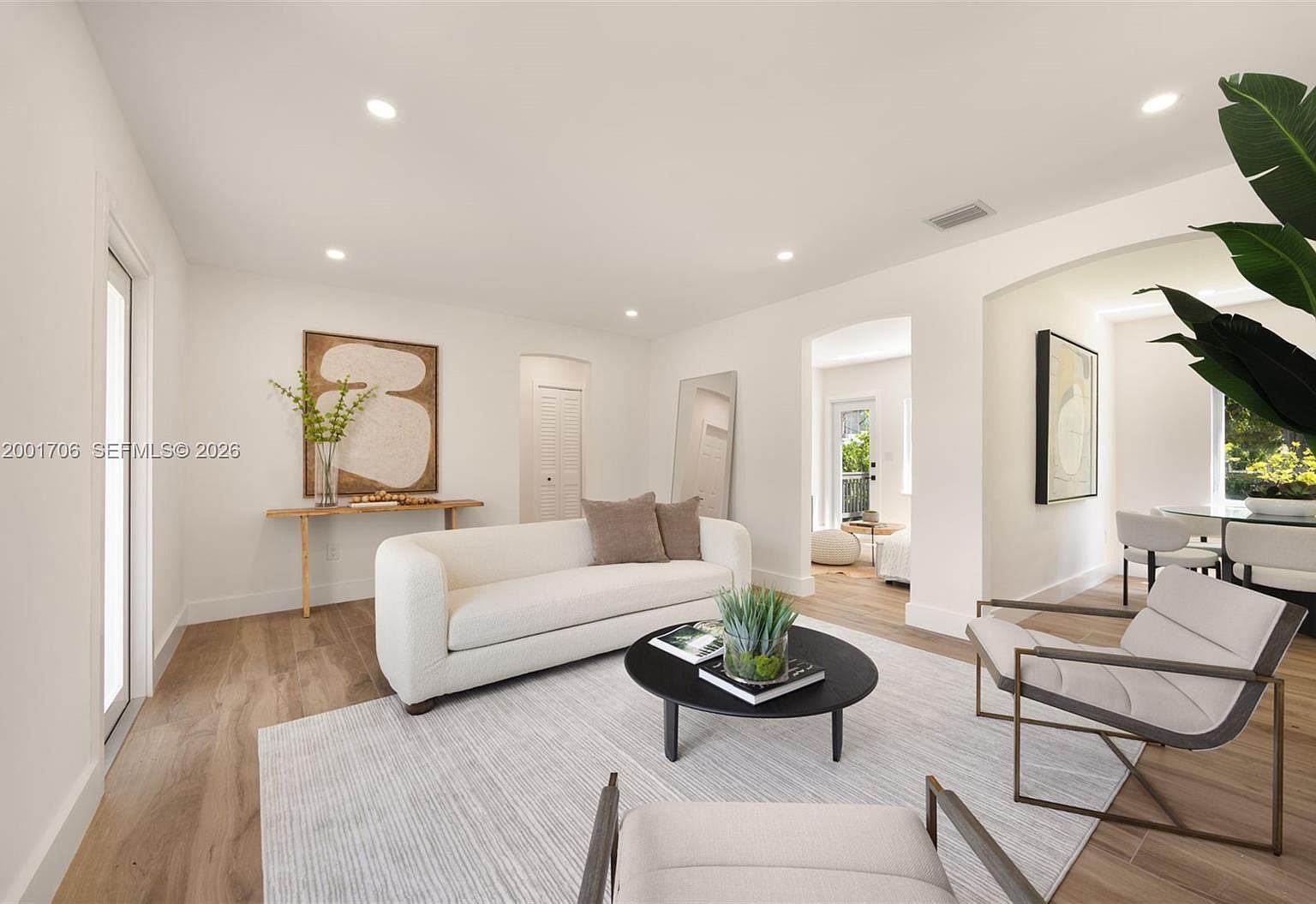 2332 SW 19th Ter Miami, FL 33145 - Thumbnail 3