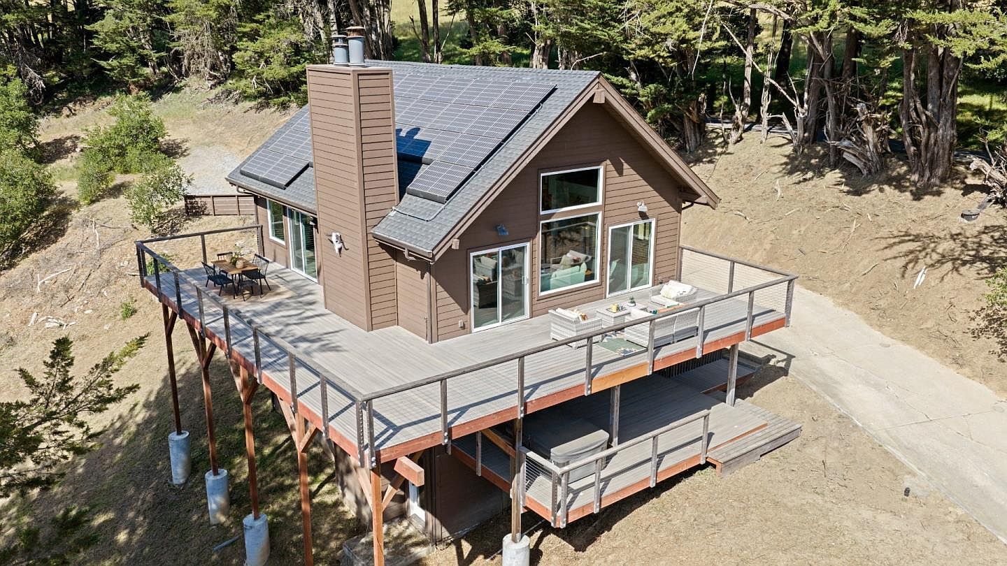 688 Calabasas Rd Watsonville, CA 95076 - Thumbnail 3