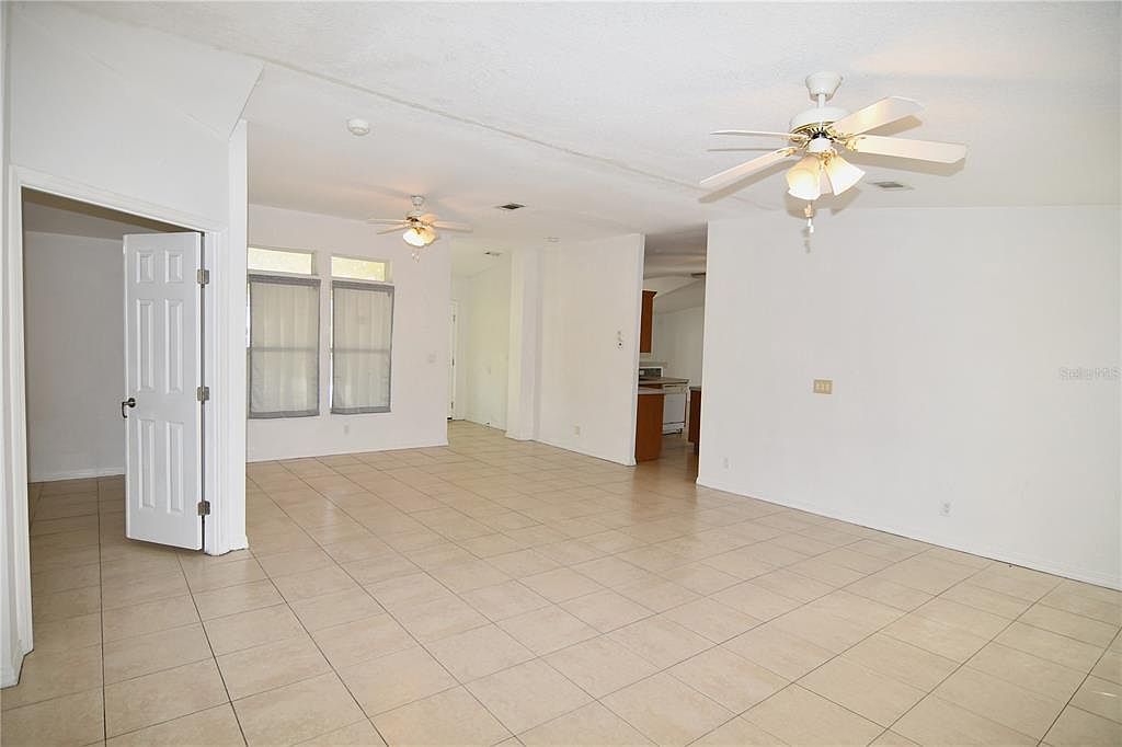 12415 Catalina Dr Punta Gorda, FL 33955 - Thumbnail 3