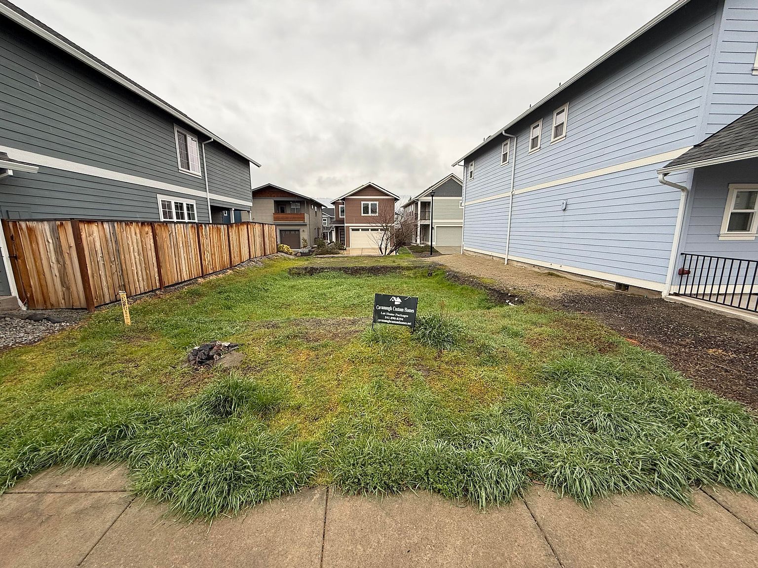 249 Willow Way Talent, OR 97540 - Thumbnail 3