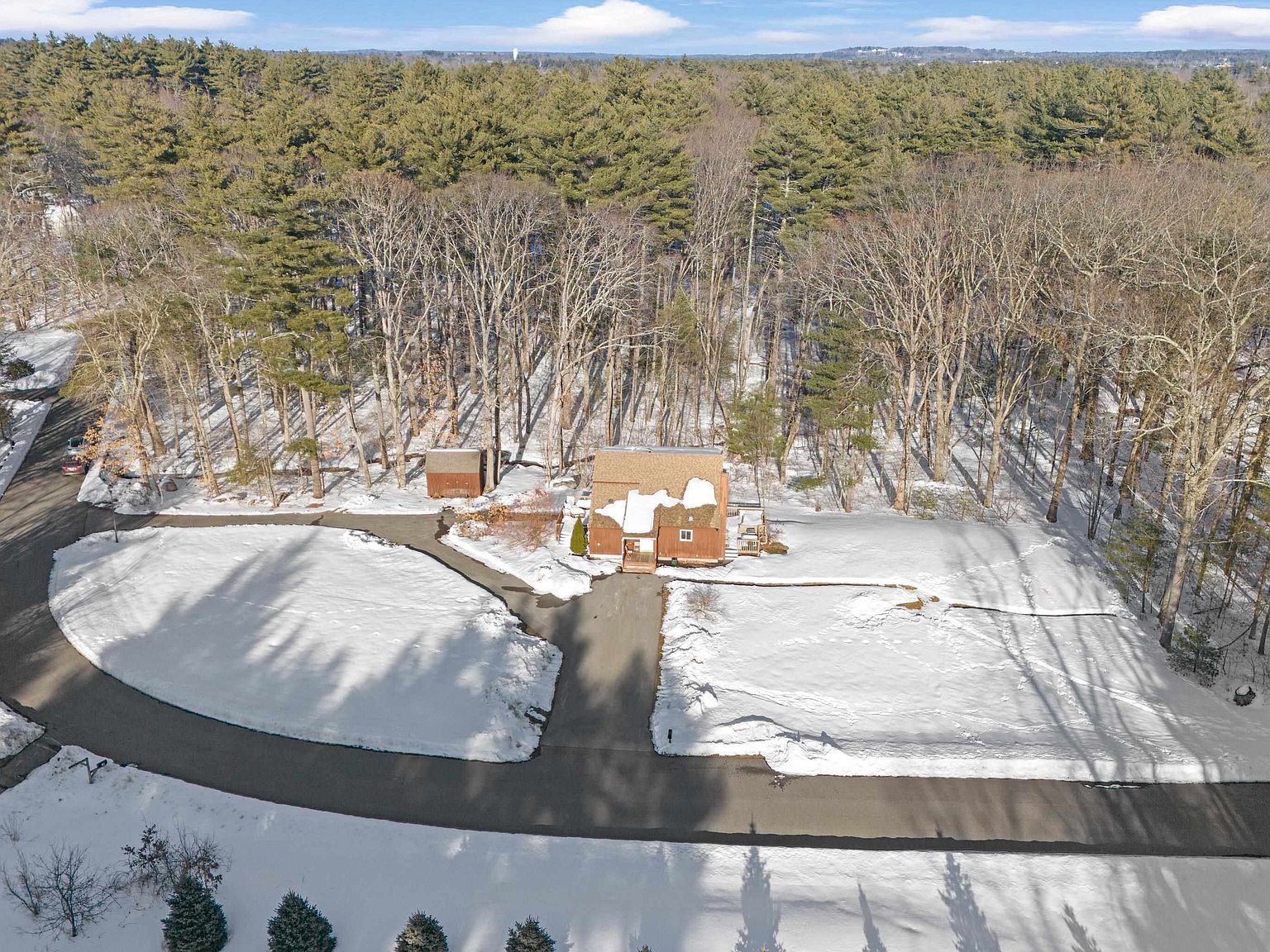 35 Stanley Brook Dr Salem, NH 03079 - Thumbnail 3