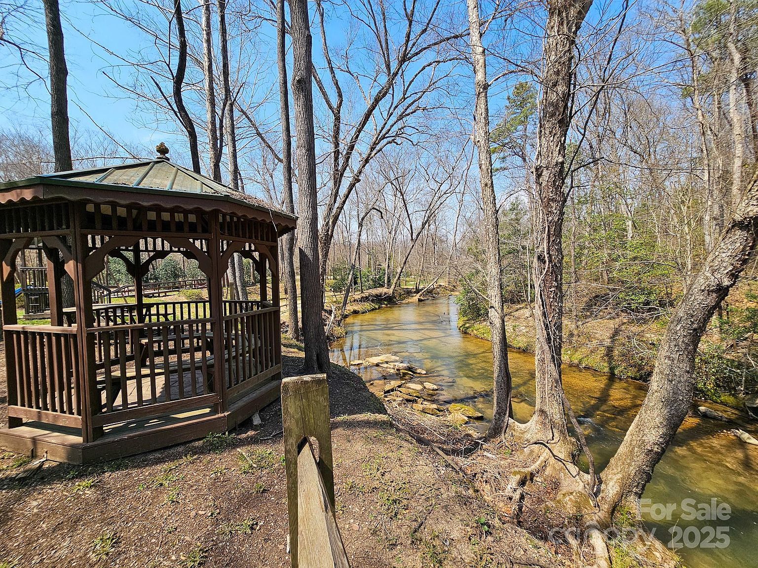 194 Long Ridge Dr Lake Lure, NC 28746 - Thumbnail 3