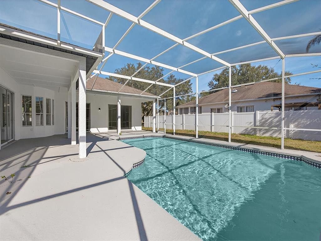 411 Boxwood Dr Davenport, FL 33837 - Thumbnail 3