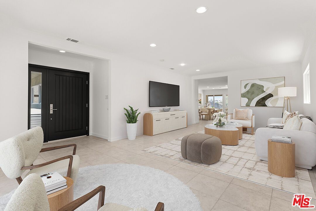 608 Lomita St El Segundo, CA 90245 - Thumbnail 3