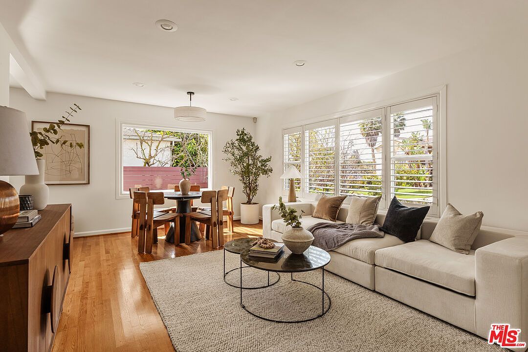 8040 Agnew Ave Los Angeles, CA 90045 - Thumbnail 3