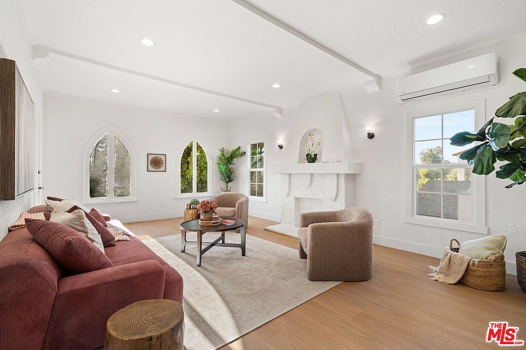 2838 1/2 Potomac Ave Los Angeles, CA 90016 - Thumbnail 3