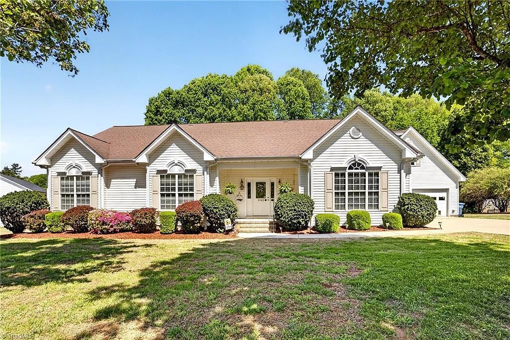 3382 Rebecca Dr Summerfield, NC 27358 - Thumbnail 3