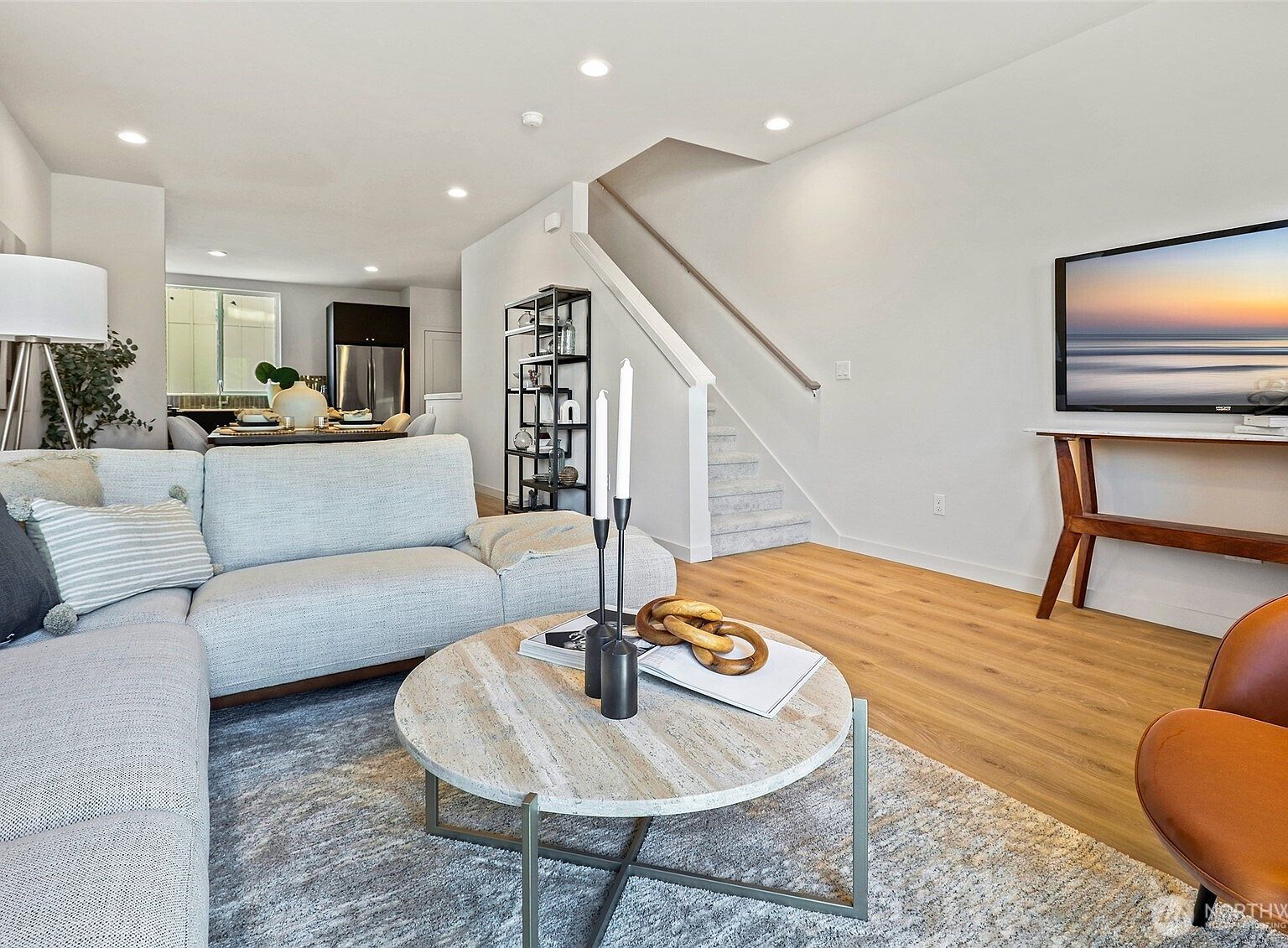 9721 6th Ave NW Seattle, WA 98117 - Thumbnail 3