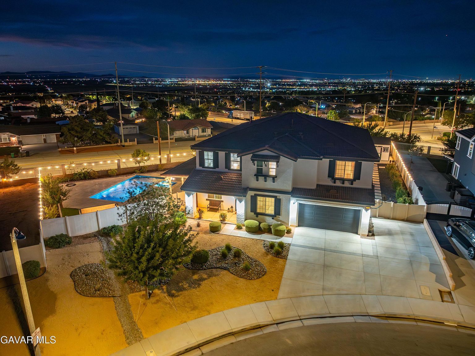 7005 Hartford Ln Palmdale, CA 93551 - Thumbnail 3