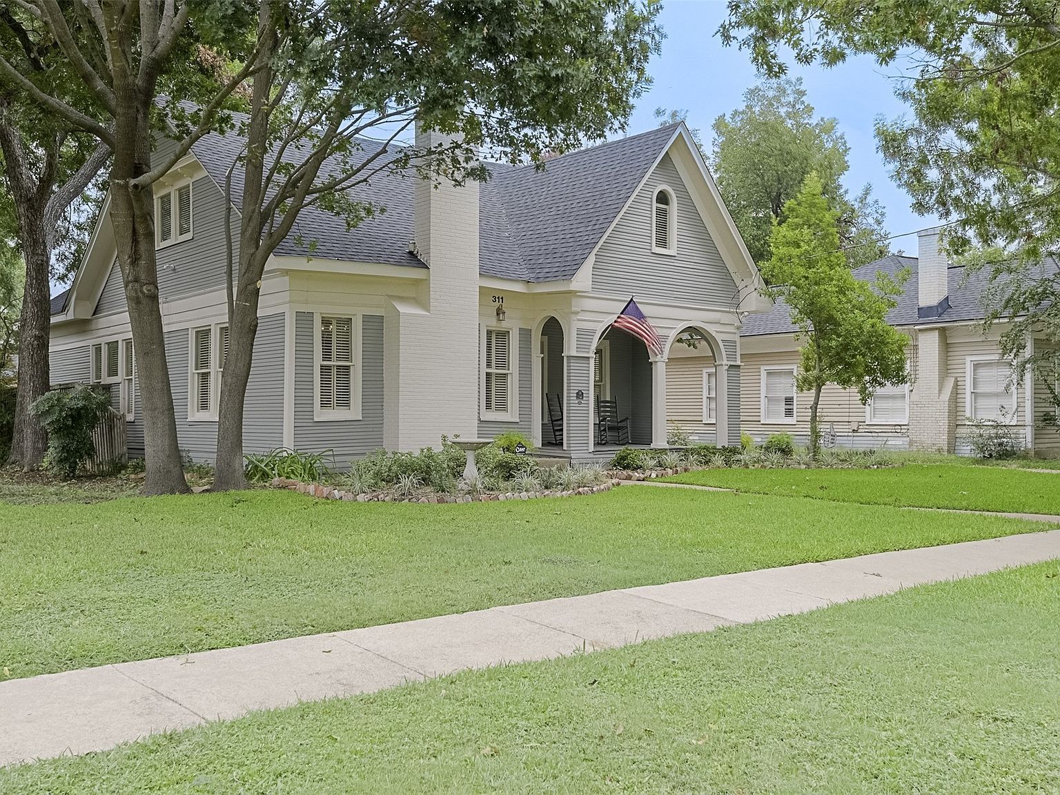 311 E Marvin Ave Waxahachie, TX 75165 - Thumbnail 3