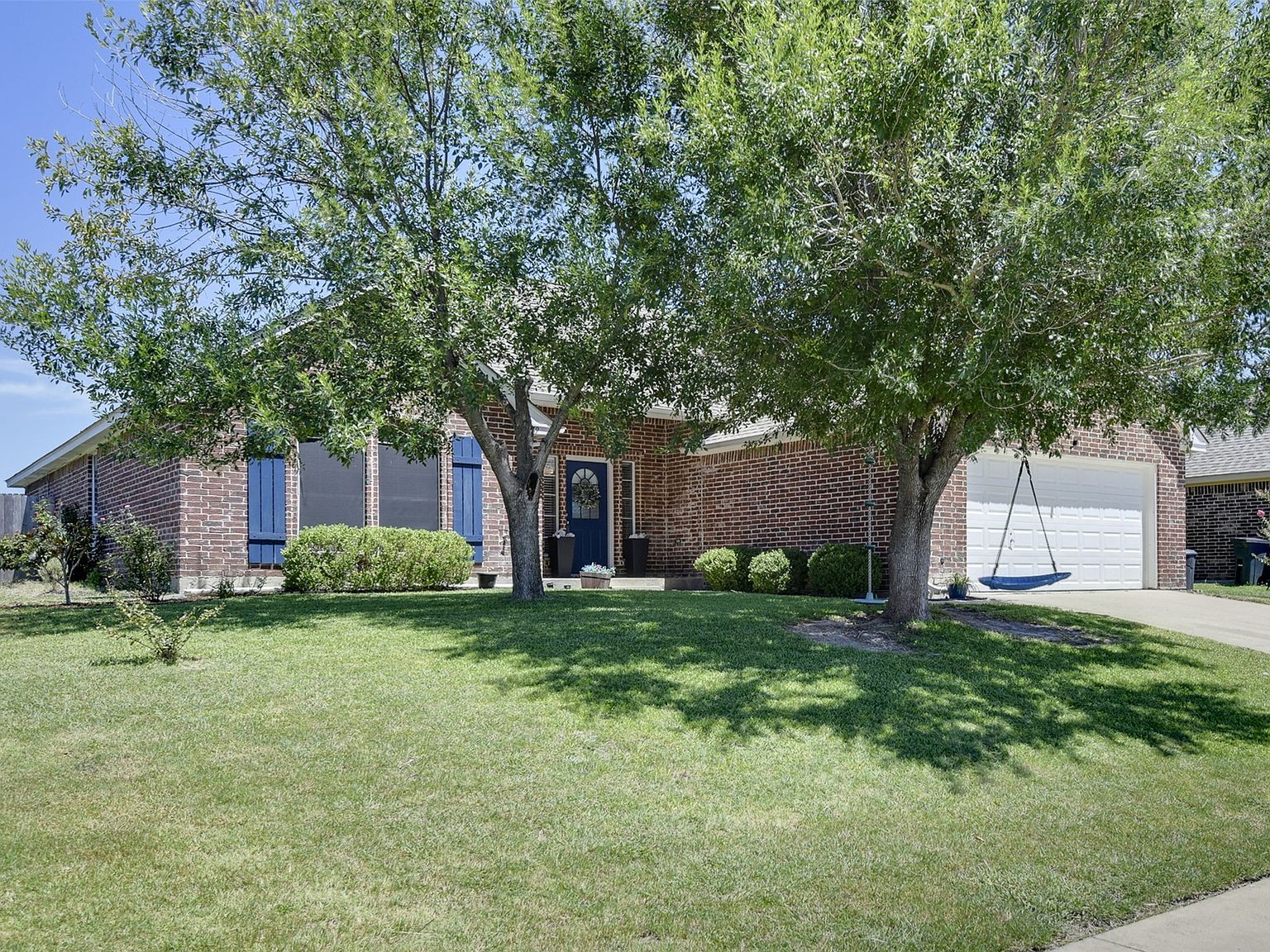 119 Chambers Creek Cir Maypearl, TX 76064 - Thumbnail 3