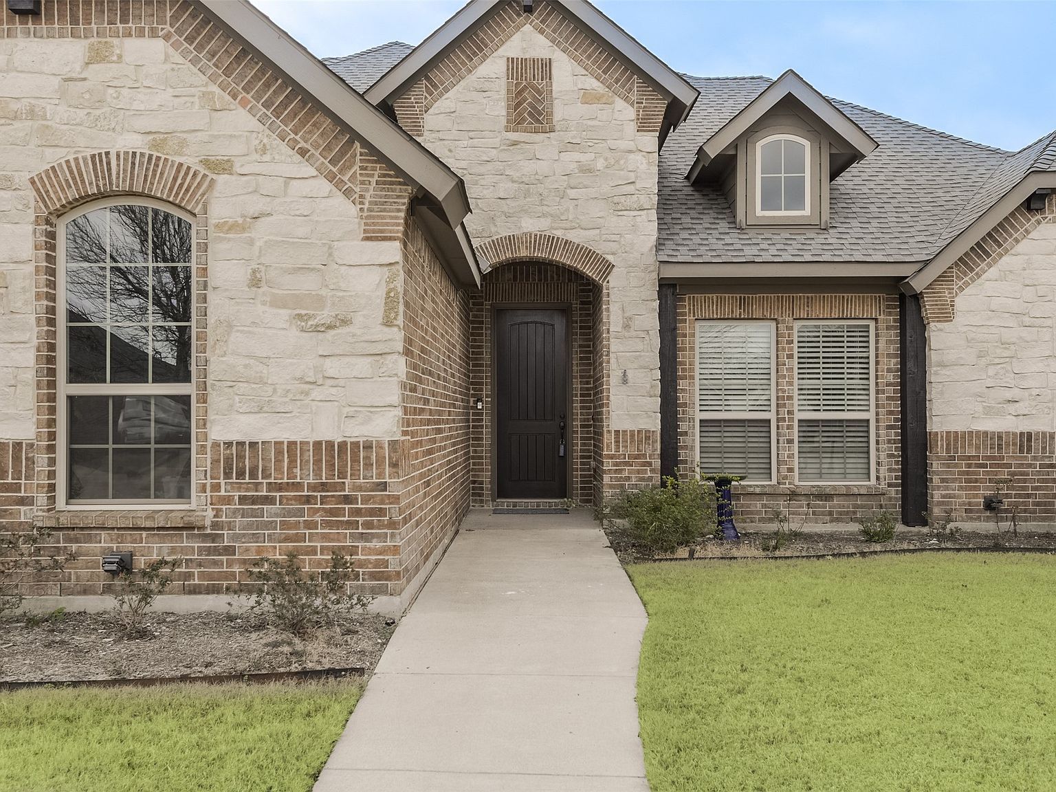 134 Water Garden Dr Waxahachie, TX 75165 - Thumbnail 3