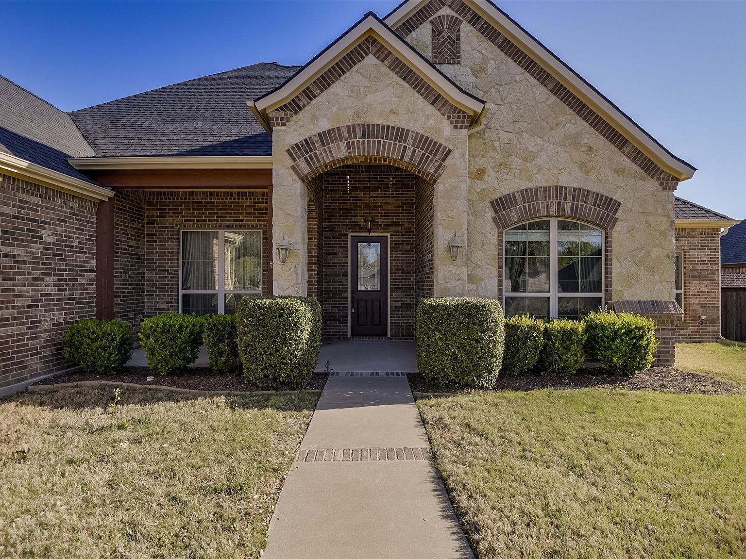 101 Tee Side Dr Waxahachie, TX 75165 - Thumbnail 3