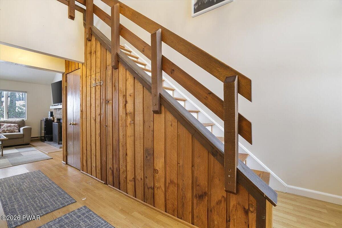 14 Finch Grv Lake Harmony, PA 18624 - Thumbnail 3