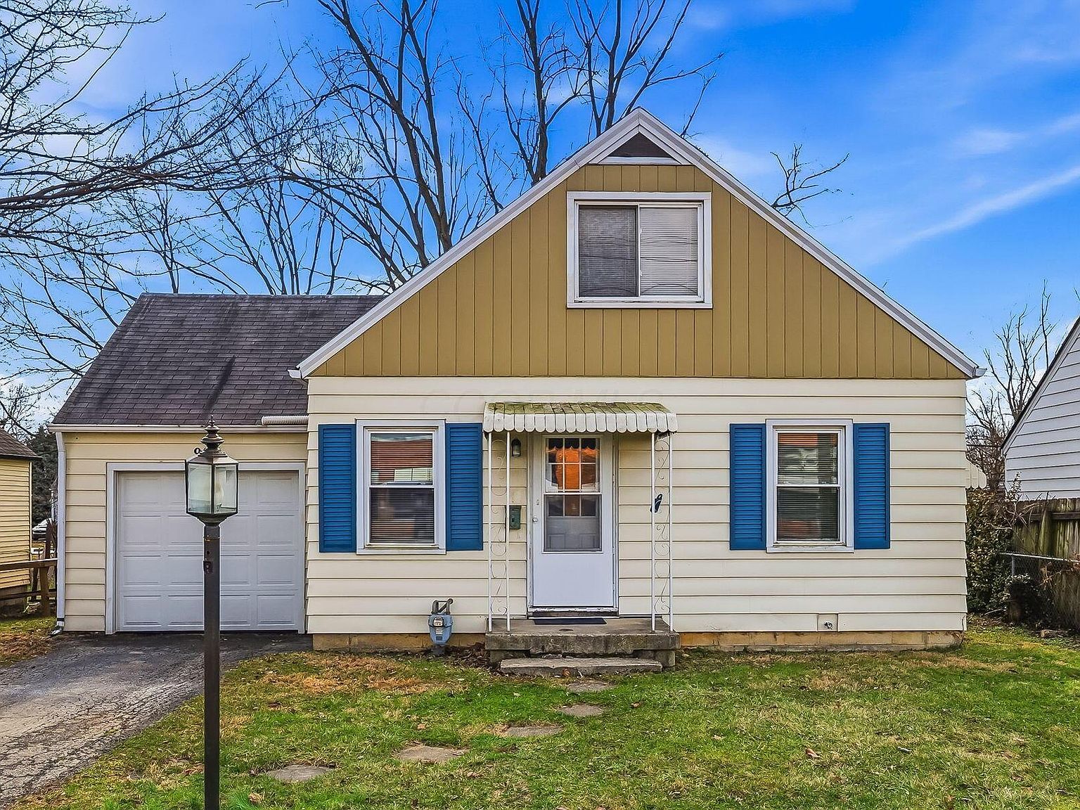 925 Kinnear Rd Columbus, OH 43212 - Thumbnail 3